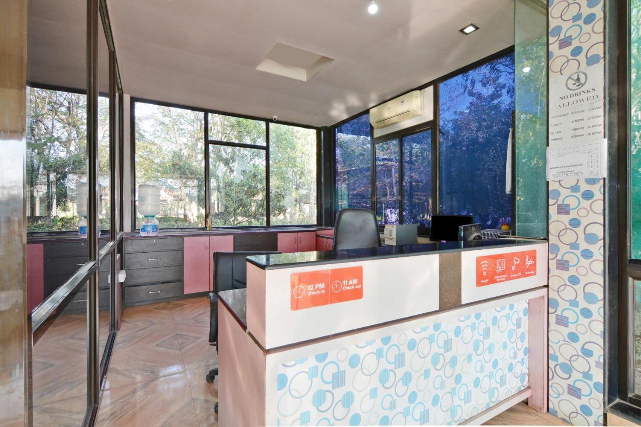 Oyo Midway Park Resort Atgaon 외부 사진