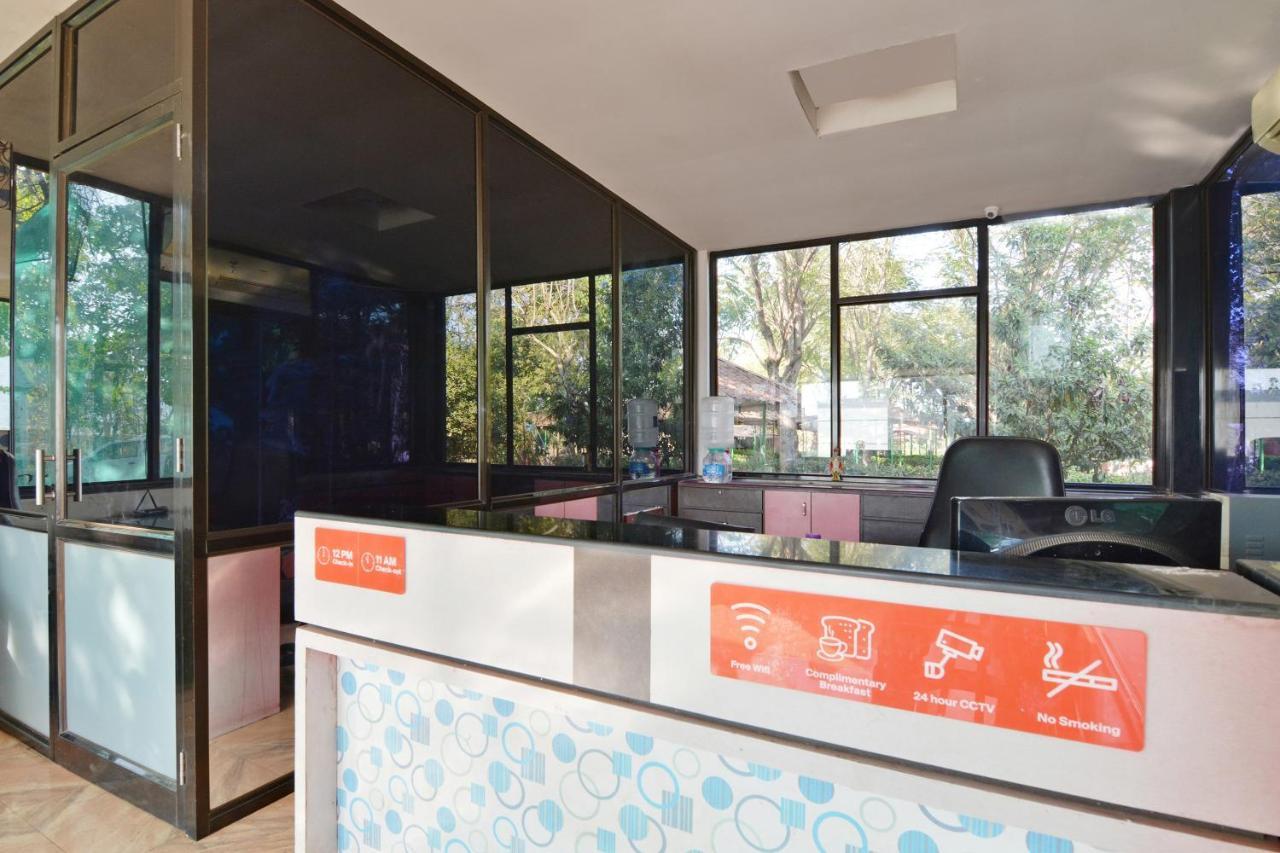 Oyo Midway Park Resort Atgaon 외부 사진