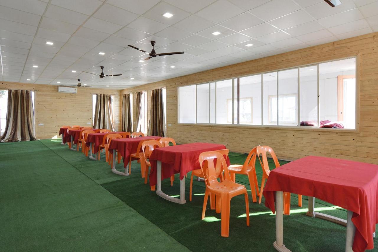 Oyo Midway Park Resort Atgaon 외부 사진